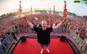 B-Front Instagram - DEFQON.1 HYPE 🔥 where do we meet?
THU 27-6 · The Enlightenment (20:15 - 21:00) BLUE
SAT 29-6 · B-Front 20 YEARS (21:00 - 21:45) UV
SUN 30-6 · B-Freqz (19:00 - 20:00) MAGENTA