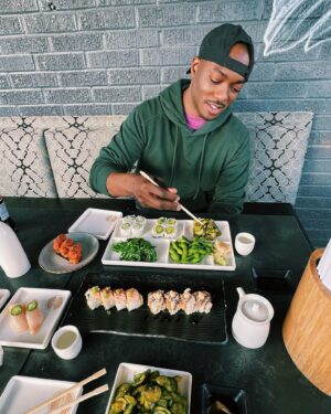 B.J. Britt Instagram - Life’s been moving so fast that I didn’t even realize how long I haven’t posted on here. I have been trying a few new restaurants on my down time. What’s your go-to comfort meal?👀