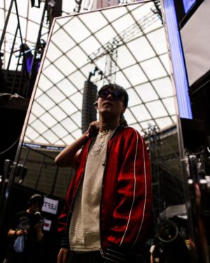 BE'O Instagram - In Tokyo ❤️‍🔥

새로 나올 신곡 기대 많이 해주세요😊
いい思い出を作ってくれてありがとう🧡

#밤새