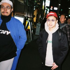 BIM Instagram - ・
遂に俺らCreativeDrugStoreのアルバムが出ました。
結成(俺が強引に？)して11年、それはそれは色んなことがありました。しっかり全員とぶつかってます。笑
細かい感情的なのはふざけたリリックの中に散りばめたのでキャッチしてもらえたら幸いです。

これはラッパーがSNSで言うのはダサい気もするけど、今日だけ。
アルバムを出しても何も変わらないかもしれないけど、何かが変わるかもしれないから出したかったです。でももし、なんにも変わらなくても「このバカ共と最高なアルバムが出せた」って誇れるメンバーと今もこうやって戯れあえてて、
俺は超ラッキーBボーイです。
改めてメンバーの皆さん、サミットスタッフの方々ありがとうございます。
いい景色観たいし、億万長者になりたいけど、みんなとっていう条件付きなので引き続き頑張ります。

こんなことLINEでやれよ。って感じですが、「"Wisteria"ってアルバムを作った1人」がどんな奴なのか、どんな感情なのか少しでも伝わって、アルバムをもっと愛して貰えたらと思ってここに書きました。

13万人のフォロワーの皆さん、全国ツアーで会いましょう！

じゃあ今日もゼルダやります。
(全部7年以上前の写真)