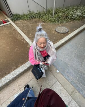 BORN Instagram - 1. 체감3박30일
2. 텐션 올리려다 허벅지다이
3. 신호등 길이
4. 슈프림🥶
5. 투영투다이 
6. 벼락치기 효과
7. 하잎보이
8. 보면 답답해지는 영상😦
9. 성덕
10. @moonlight_odd_ 🖤