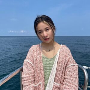 BORN Instagram - #jeju 1