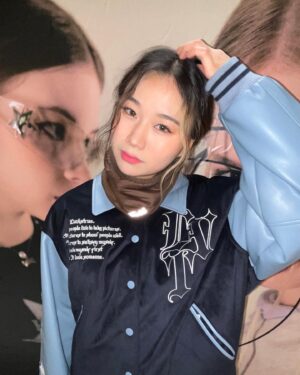 BORN Instagram - 3조입니다 ^_^

📸
@luvistrue_official 
@thehyundai_seoul