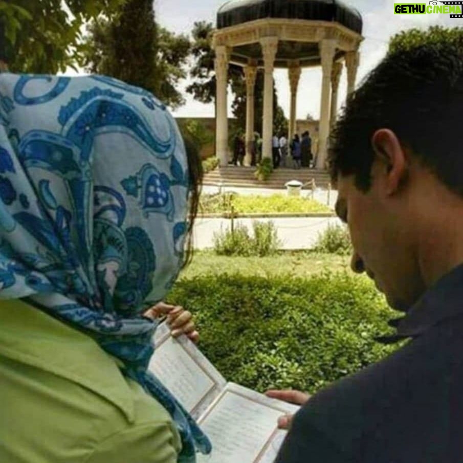 Babak Borzouyeh - 569 Likes - #Ų±ŁŲ²_بزرگداؓت_ŲŲ§ŁŲø ŲØŲ± ŁŁ
Ł Ų¹Ų§Ų“ŁŲ§Ł عار٠بزرگ ŚÆŲ±Ų§Ł
Ū ŲØŲ§ŲÆ
Ų®ŁŲ§Ų¬Ł Ų“Ł
Ų³ā Ų§ŁŲÆŁŁ Ł
ŲŁ
ŲÆ ŲŲ§ŁŲø Ų“ŁŲ±Ų§Ų²Ł ŲÆŲ± ŲŲÆŁŲÆ Ų³Ų§Ł 726 Ł ŲÆŲ± Ų“ŁŲ±Ų§Ų² ŲØŁ ŲÆŁŁŲ§ Ų¢Ł
ŲÆ. ŁŁ پس Ų§Ų² ŁŲ±Ų§ŚÆŲ±ŁŲŖŁ ŲÆŲ§ŁŲ“āŁŲ§Ł Ł
ŲŖŲÆŲ§ŁŁ Ų¹ŲµŲ± Ų®ŁŲÆŲ ŲÆŁŁŲ§Ł Ų“Ų¹Ų±Ų§Ł ŚÆŲ°Ų“ŲŖŁ Ł Ł
Ų¹Ų§ŲµŲ± Ų®ŁŲÆ Ų±Ų§ ŲØŁ ŲÆŁŲŖ Ł
Ų·Ų§ŁŲ¹Ł ŁŲ±ŲÆ Ł ŁŲ®Ų³ŲŖ Ł
Ų¹ŁŲ§ Ų±Ų§ Ų§Ų² ŁŁŲø Ų¬ŲÆŲ§ ŁŁ
ŁŲÆ Ł ŁŁŲø Ų±Ų§ ŲØŁ ŲÆŁŲ± Ų§ŁŁŁŲÆ. Ų¢ŁāŚÆŲ§Ł Ł
Ų¹ŁŲ§ Ų±Ų§ ŲÆŲ± ŁŁŲ±Ł Ų°ŁŁ ŁŲ±ŁŲ²ŁŲÆŁ Ų®ŁŲÆ Ų±ŁŲ®ŲŖ Ł Ų§Ų² Ų¢Ł Ų²ŁŁŲ±Ł ŚÆŁŁŲ± Ų¢ŚÆŁŁ Ų³Ų§Ų®ŲŖ. ŁŁ
Ų§Ł ŁŁŲ± ŲŲ§ŁŲø ŲÆŲ± Ų§ŁŁ Ų§Ų³ŲŖ ŁŁ Ų§Ų² ŁŁ
Ų§Ł Ų¹ŁŲ§ŲµŲ± ŲÆŲ± ŲÆŲ³ŲŖŲ±Ų³ ŁŁ
ŚÆŲ§ŁŲ Ł
Ų¹Ų¬ŁŁŁ Ų“ŁŲ§ŲØŲ®Ų“ Ł Ł
ŁŲ±ŁŲ ŲŖŁŁŁ ŁŲ±ŲÆŁ Ł Ų§Ų³ŲŖŲ§ŲÆŲ§ŁŁ Ł Ų³ŁŲŲ±Ų¢ŁŲ±ŁŁŲ§ŁŁŲ Ų¢ŁŁŲ§ Ų±Ų§ ŲØŁ Ų®ŲÆŁ
ŲŖŁ Ų§ŲØŁŲ§Ųŗ پŁŲ§Ł
Ų®ŁŲÆ ŲÆŲ± Ų¢ŁŲ±ŲÆŁ Ų§Ų³ŲŖ. Ų§Ł ŲŖŁŲ³ŁŲ± ŁŲ±Ų¢ŁŲ ŲŁŁ
ŲŖ Ł Ų§ŲÆŲØŁŲ§ŲŖ Ų¹Ų±ŲØ Ų±Ų§ ŲØŁ Ų®ŁŲØŁ Ł
ŁāŲÆŲ§ŁŲ³ŲŖ Ł ŚŁŁ ŁŲ±Ų¢Ł Ų±Ų§ ŲØŲ§ ŚŁŲÆ Ų±ŁŲ§ŁŲŖ Ł ŁŲ±Ų§Ų¦ŲŖ ŲŁŲø ŁŲ±ŲÆŁ ŲØŁŲÆŲ ŲØŁ ŲŲ§ŁŲø Ų“ŁŲ±ŲŖ ŁŲ§ŁŲŖ. ŲŲ§ŁŲø ŲØŲ§ Ų§ŁŁŲ§Ł
ŚÆŲ±ŁŲŖŁ Ų§Ų² Ų¢Ł
ŁŲ²ŁāŁŲ§Ł Ų§Ų³ŁŲ§Ł
Ł Ł Ł
ŁŲ§ŁŁŁ
ŁŲ±Ų¢ŁŁ Ł ŲØŁŲ§Ų±ŚÆŁŲ±Ł Ų§Ų³ŲŖŲ¹Ų§Ų±Ų§ŲŖ Ł ŁŁŲ§ŁŲ§ŲŖ Ł
ŁŲŲµŲ± ŲØŁ ŁŲ±ŲÆŲ ŲŖŁŲ§ŁŲ³ŲŖ ŁŲ§ŲØāŲŖŲ±ŁŁ ŲŗŲ²ŁāŁŲ§Ł ŲŖŲ§Ų±ŁŲ® Ų§ŲÆŲØŁŲ§ŲŖ Ų§ŁŲ±Ų§Ł Ų±Ų§ ŲØŲ³Ų±Ų§ŁŲÆ. Ų§ŁŁ
ŁŲŖ ŲŲ§ŁŲø ŲÆŲ± آ٠است ŁŁ ŲŖŁŲ§ŁŲ³ŲŖ Ł
Ų¶Ų§Ł
ŁŁ Ų¹Ų±ŁŲ§ŁŁ Ł Ų¹Ų“ŁŁ Ų±Ų§ ŲØŁ ŁŲŁŁ ŲÆŲ± ŁŁ
Ų¢Ł
ŁŲ²ŲÆ ŁŁ Ų§Ų² ŲÆŁ Ų“ŁŁŁ ŲŗŲ²Ł Ų¹Ų§Ų±ŁŲ§ŁŁ Ł Ų¹Ų§Ų“ŁŲ§ŁŁŲ Ų³ŲØŁ ŁŲ§ŲŲÆ Ł Ų¬ŲÆŁŲÆŁ ŲØŁ ŁŲ¬ŁŲÆ Ų¢ŁŲÆ. Ų§ŁŁ Ų“Ų§Ų¹Ų± Ų§Ų³ŲŖŲ§ŲÆŲ Ų§ŁŁŲ§Ų± Ų®ŁŲÆ Ų±Ų§ ŲØŲ§ Ų§ŁŁŲ§Ųø ŲØŲ³ŁŲ§Ų± Ų²ŁŲØŲ§ Ł ŲØŲ§ ŲŖŁŲ¬Ł ŲØŁ ŲµŁŲ§ŁŲ¹ ŁŁŲøŁ ŲØŁŲ§Ł ŁŲ±ŲÆŁ Ł ŲØŲ± Ų§Ų«Ų± ŁŲÆŲ±ŲŖ ŁŲ±Ų§ŁŲ§Ł Ų®ŁŲÆ ŲÆŲ± Ų³Ų®ŁŁŲ±ŁŲ ŲŗŲ§ŁŲØŲ§Ł Ł
Ų¶Ų§Ł
ŁŁ Ų¹Ų§ŁŁ Ł Ł
Ų¹Ų§ŁŁ ŲØŲ³ŁŲ§Ų± ŲÆŲ± Ų§ŲØŁŲ§ŲŖ ŁŁŲŖŲ§Ł ŚÆŁŲ¬Ų§ŁŁŲÆŁ Ų§Ų³ŲŖ. ŲŖŲ±ŁŁŲØŲ§ŲŖŁ ŁŁ ŲŲ§ŁŲø ŲÆŲ± Ų§Ų“Ų¹Ų§Ų± Ų®ŁŲÆ Ų¢ŁŲ±ŲÆŁŲ ŲŗŲ§ŁŲØŲ§Ł ŲŖŲ§Ų²ŁŲ ŲØŲÆŁŲ¹ Ł ŲØŁāŲ³Ų§ŲØŁŁ Ų§Ų³ŲŖ Ł ŲŲ§ŁŲø ŲÆŲ± Ų³Ų§Ų®ŲŖŁ Ų§ŁŁ ŲŖŲ±ŁŁŲØŲ§ŲŖŲ ŁŁŲ§ŁŲŖ ŁŲÆŲ±ŲŖ Ł ŁŁ
Ų§Ł Ų°ŁŁ Ł ŁŲ·Ų§ŁŲŖŁ Ų·ŲØŲ¹ Ų®ŁŲÆ Ų±Ų§ ŁŲ“Ų§Ł ŲÆŲ§ŲÆŁ ŁŁ ŁŁ
ŲŖŲ± ؓاعر٠از Ų§ŁŁ ŲŁŲ« ŲØŲ§ Ų§Ł ŁŲ§ŲØŁ Ł
ŁŲ§ŁŲ³Ł Ų§Ų³ŲŖ. Ų“Ų¹Ų± ŲŲ§ŁŲø ŲÆŲ± ŁŲ¶Ų§Ł Ų§Ų³ŁŲ§Ł
Ł ŲŗŁŲ·ŁāŁŲ± Ų§Ų³ŲŖ Ł ŲÆŁŁŲ§Ł ŲŲ§ŁŲø Ł
Ł
ŁŁ Ų§Ų² Ų§ŁŁŲ§Ųø Ł ŲŖŲ¹Ų§ŲØŁŲ± ŁŲ±Ų¢ŁŁ Ł
ŁāŲØŲ§Ų“ŲÆŲØŁ Ł
ŁŲÆŲ§Ų± ŁŲ±Ų§ŁŲ§Ł ŲØŁ ŚŲ“Ł
Ł
ŁāŲ®ŁŲ±ŁŲÆ
#٢٠Ł
ŁŲ±
#ŲŲ§ŁŲø
#Ų±ŁŲ²_بزرگداؓت_ŲŲ§ŁŲø
#ŲØŲ§ŲØŚ©_ŲØŲ±Ų²ŁŪŁ #عکاس_Ų³ŪŁŁ
Ų§_ŲŖŲ¦Ų§ŲŖŲ±
#Ł
ŲÆŪŲ± Ų¢Ł
ŁŲ²Ų“ŚÆŲ§Ł Ų³ŪŁŁ
Ų§ŪŪ #Ų“ŪŲÆŁŚÆŲ§Ų±
#Ł
ŲÆŲ±Ų³_عکاسŪ
#Ų¢Ł
ŁŲ²Ų“_Ų¹Ś©Ų§Ų³Ū #Ų¢Ł
ŁŲ²Ų“_Ų¢ŁŁŲ§ŪŁ #ŲŖŁŲ±_عکاسŪ
#عکاسŪ_Ł
Ų³ŲŖŁŲÆ_Ų§Ų¬ŲŖŁ
Ų§Ų¹Ū
#عکاسŪ_Ų³ŪŁŁ
Ų§
#عکاسŪ_ŲŖŲ¦Ų§ŲŖŲ±
#عکاسŪ_Ų®ŲØŲ±Ū
#عکاسŪ_Ł
ŪŲ±Ų§Ų«_ŁŲ±ŁŁŚÆŪ
#عکاسŪ_ŲµŁŲ¹ŲŖŪ
#عکاسŪ_ŲŖŲØŁŪŲŗŲ§ŲŖŪ
#عکاسŪ_Ł
Ų¹Ł
Ų§Ų±Ū
#babak_borzouyah #sheednegar
#photographer
#nationaliranianphotograoher
#cinemaphotographer
#theaterphotography