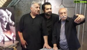 Babak Noori Instagram - اسفندیار ابراهیمی عزیز درگذشت 🖤
روحش شاد و یادش گرامی
یک آلبوم خاطره ، با اسفندیار ابراهیمی که سالها در سایه بود ولی همیشه درکنارمان
#اسفندیار_ابراهیمی #بازیگر #مجری #گوینده #پشت_دوربین #برنامه_گذار #هنرمند
و البته👈 #رفیق و #همیشه_همراه