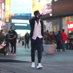 Bacary Sagna Instagram - An Espresso please....😏 📸 @beautifulsoulsinnyc #nyc #fun #throwback