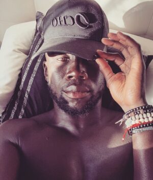 Bacary Sagna Instagram - Living life in 🧢 @ocho8_official 🧢  #hat #bracelets