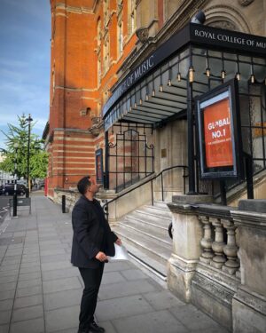 Bacem Anas Romdhani Instagram - Part of my history 2018-2022! 
•
•
•
•
#bacemanasromdhani #bacemanasviolin #tunisianviolinist #tunisian #itarikyatawasel #british #artist #violinist #violonista #master #artistdiploma #degree #london #uk #instagood #insta #instagram