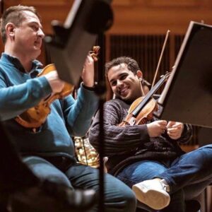 Bacem Anas Romdhani Instagram - Lovely week recording a CD with the Slovak State Filharmonia Košice @statnafilharmoniakosice 🎻🎶🎙️💿
📸: Jaroslav Laš 
~~~~
#bacemanasromdhani #bacemanasviolin #violin #classicalmusic #statnafilharmoniakosice #cd #recording #exmenuhinviolin98