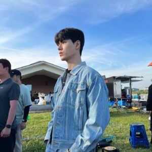 Bae Hyeon-seong Instagram - 슈프림~골드🏆