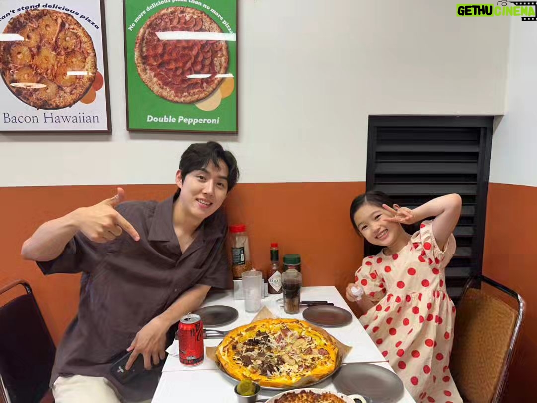 Baek Sung-hyun - 4.3K Likes - ć
ć
ģ±ėģ ķ¼ģė°ģ“ķøšš
ė°ģ„ģ“ ėź³ ģ¶ģ ģ±ėģ ź³µģ½ģėķ ģ¬ģøµķ ė”
ė¤ģģ ķ¤ģ¹“ź°ģ š¤©
#ģ¼ģ“ #pizza #chance