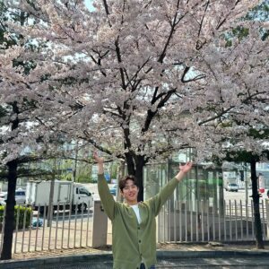 Baek Sung-hyun Instagram - 우와~ 봄이다~!! 🤗