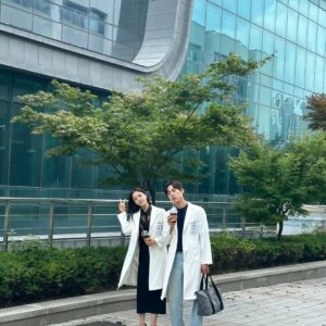 Baek Sung-hyun Instagram - 선생님 너무덥지않아요? 

#수지맞은우리 기운쎈 천하장사 진수지...