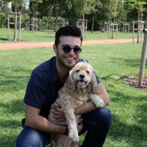 Balamir Emren Instagram - #4ekimhayvanlarikorumagunu 'ymus bugun.. bende "cogu insandan akilli" olan kizimla fotografimizi paylasiyim madem oyle :) #ballabalamir #bal