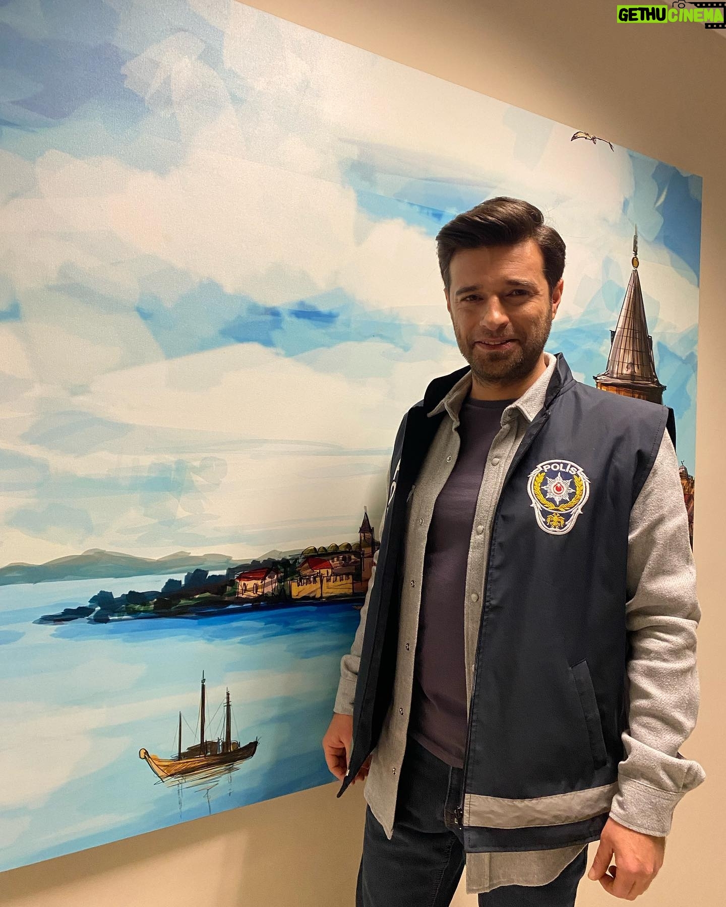 Balamir Emren - 3.3K Likes - tuzak cok tuzak , tuzak daha da tuzak olacakk .. #tuzakdizi