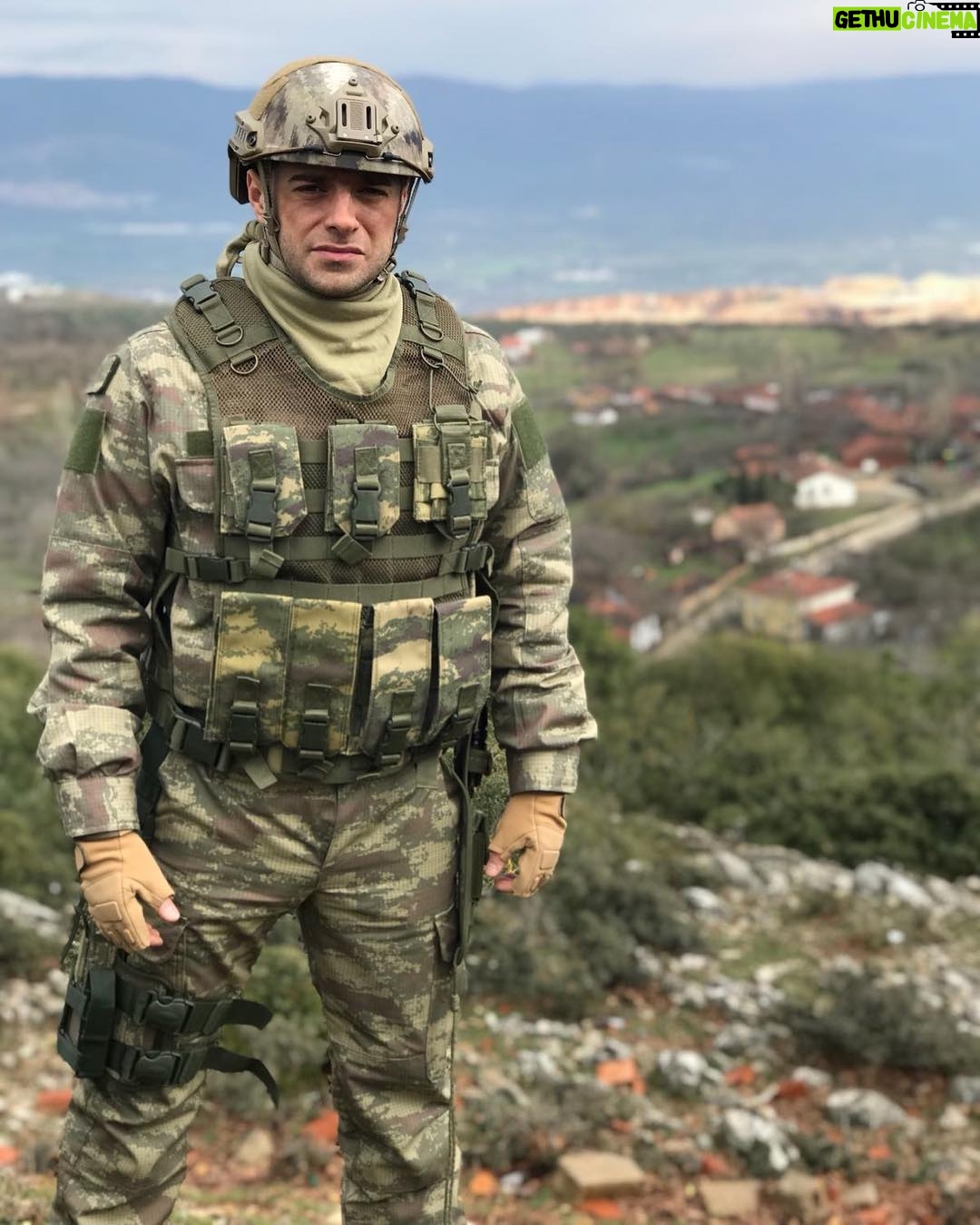 Balamir Emren - 5.2K Likes - Vallahi bitti, sonunda bitti.. 🎥 Sira vizyonda #23mart #bordobereliler2afrin