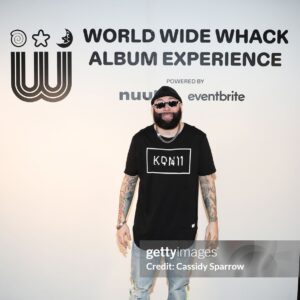Bandit The Rapper Instagram - World Wide Whack @TierraWhack Album Listening Experience 

Thanks for having me: @Nuuly @eventbrite 

📸: @GettyImages @CassidySparrow
👖 👕 : @kdnkbrand
🕶️: @moschino 

#TierraWhack  #BanditTheRapper #Influencer #RedCarpet #fashion #gettyimges #WorldWideWhack #PR #VIP