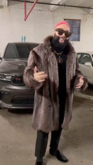 Bandit The Rapper Instagram - Money comes first - but good credit is even better 💪 Come up with @GetKikoff and build your credit fast. Link in bio for your first month free. 

#sponsored #getkikoff #kikoffpartner #buildcredit #creditscore

Promotion valid for $5 off the first month of Kikoff Basic Plan (starts at $5/mo for 12mos). Offer available for new customers only. Subject to approval. Payment behavior & other credit activity can have an impact on your credit. Individual results may vary .