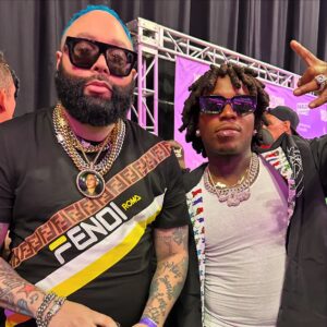 Bandit The Rapper Instagram - With @Jacquees 💯 💪 

At the @celebritysportsentertainment @themoneyteam @1800liquors Celebrity Basketball Game 

#Jacquees #BanditTheRapper #TBT 
#CelebritySportsEntertainment 
#Celebrity #Sports #CSE #1800Liquors #TMT #TheMoneyTeam