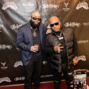 Bandit The Rapper Instagram - Blockbusta @BustaRhymes album release party with @spliffstar_mrlewis 

Thanks for having me: @conglomerateent @epicrecords 

📷 📸: @pthephotographerofficial_ 

#bustarhymes #blockbusta #releaseparty
#bandittherapper #spliffstar