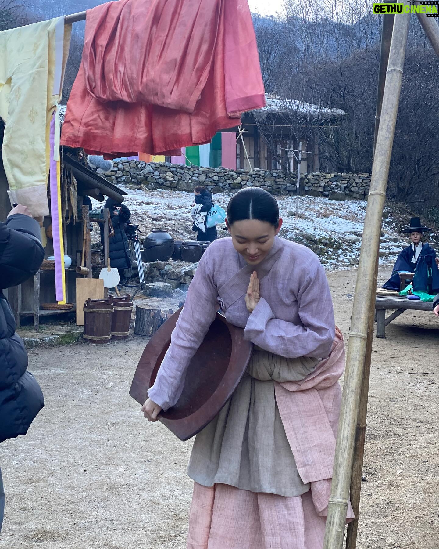 Bang Eun-jeong - 0.9K Likes - 크리스마스 선물 같던 #혼례대첩 마지막화 📺
모두모두 고생 많으셨고 감사했습니다 🙇🏻♀️💗