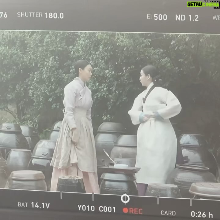 Bang Eun-jeong - 0.9K Likes - 이번주도 #혼례대첩 했겠쥬? 🥰
1_다음생엔 나도 탑돌이..
2_ㅇㅏㄱㅣ도련님 시우랑✌
3_귀여운 건 크게 봐야해
4_도련님의 붕어빵
5_키가 좀 크고 귀여운데 윙크할 줄 아는 아기 추가요
6_고사리 추가 30번
7_작은마님 간다고요?
8_또 간다고요???
9_좋아 자연스러웠다
10_고기가 타서 제 입으로 버렸어요