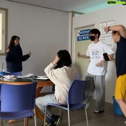 Bang Jae-min - 18.2K Likes - 아무것도 하고싶지 않아
🌸🍀🍂❄️👋🏻
22.04.28~22.10.01