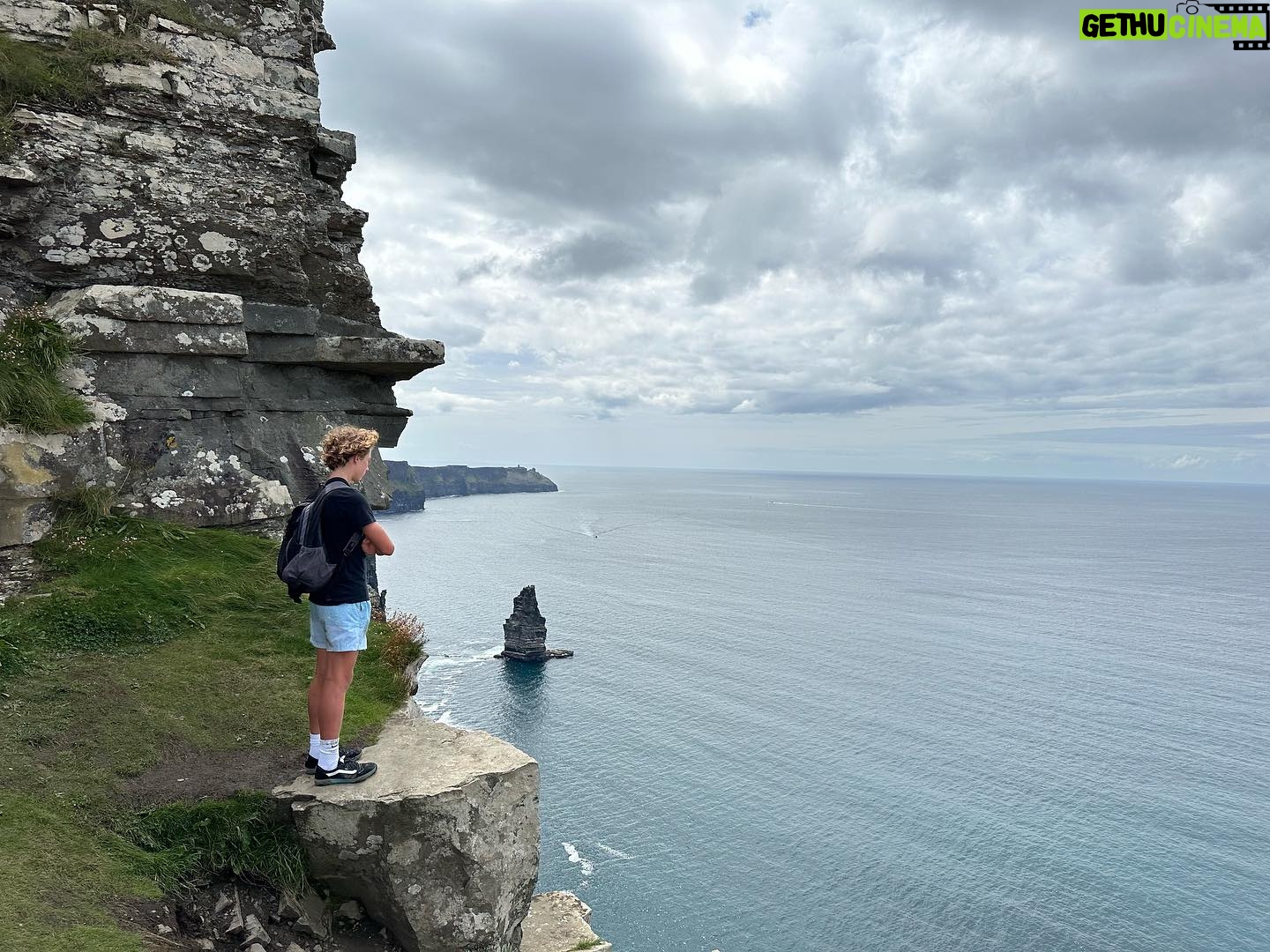 Banks Repeta - 9.4K Likes - On the Cliffs of Moher in my @chubbies #chubbies#ireland #cliffsofmoher #explore #adventure #travel #skyhigh #earthsbeauty #banksrepeta #vans #chubbies