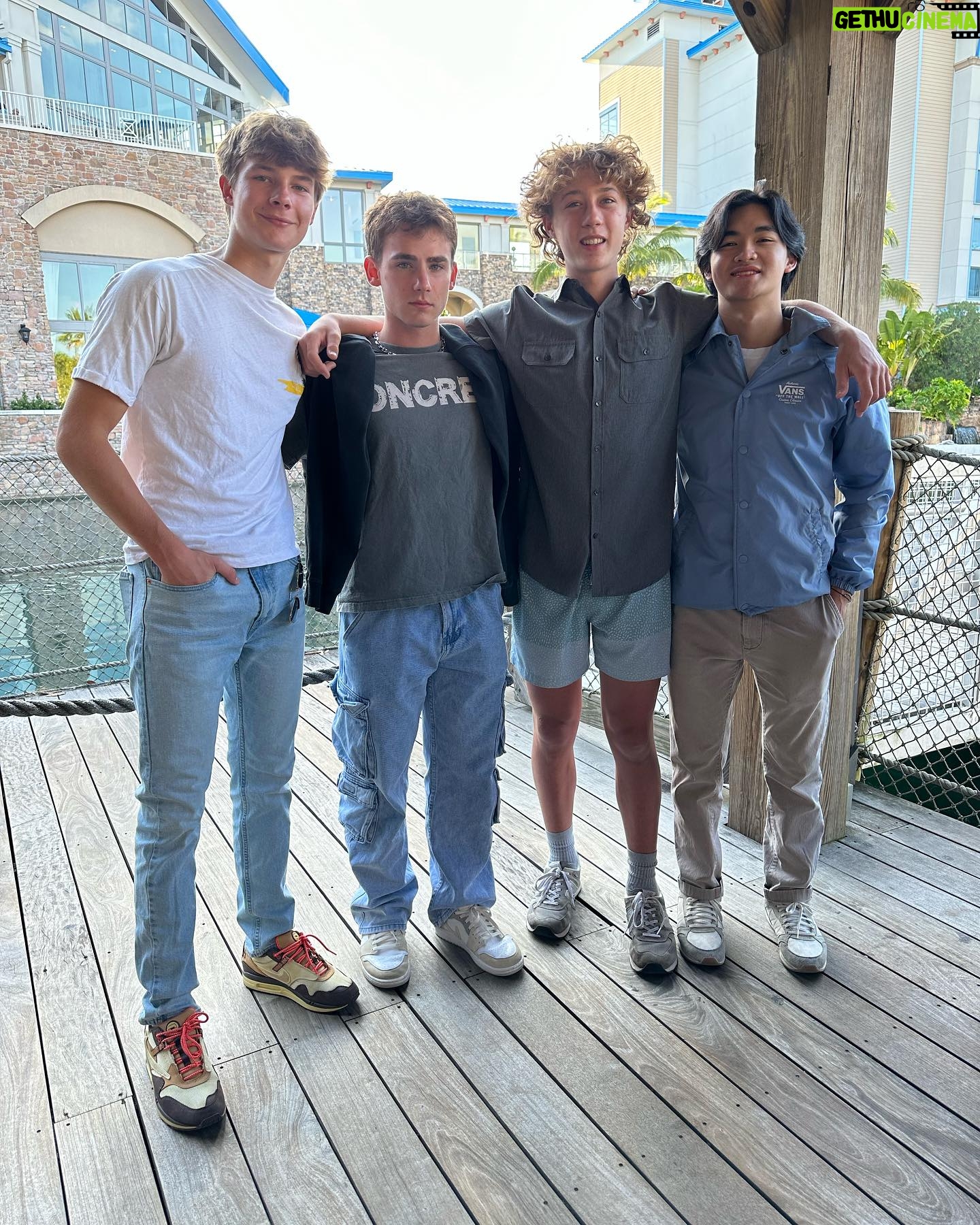 Banks Repeta - 21.1K Likes - Met up with some friends. @thejacobmoran @brady_hepner @tristanpravong #goodtimes #horrormovies #orlando #fun