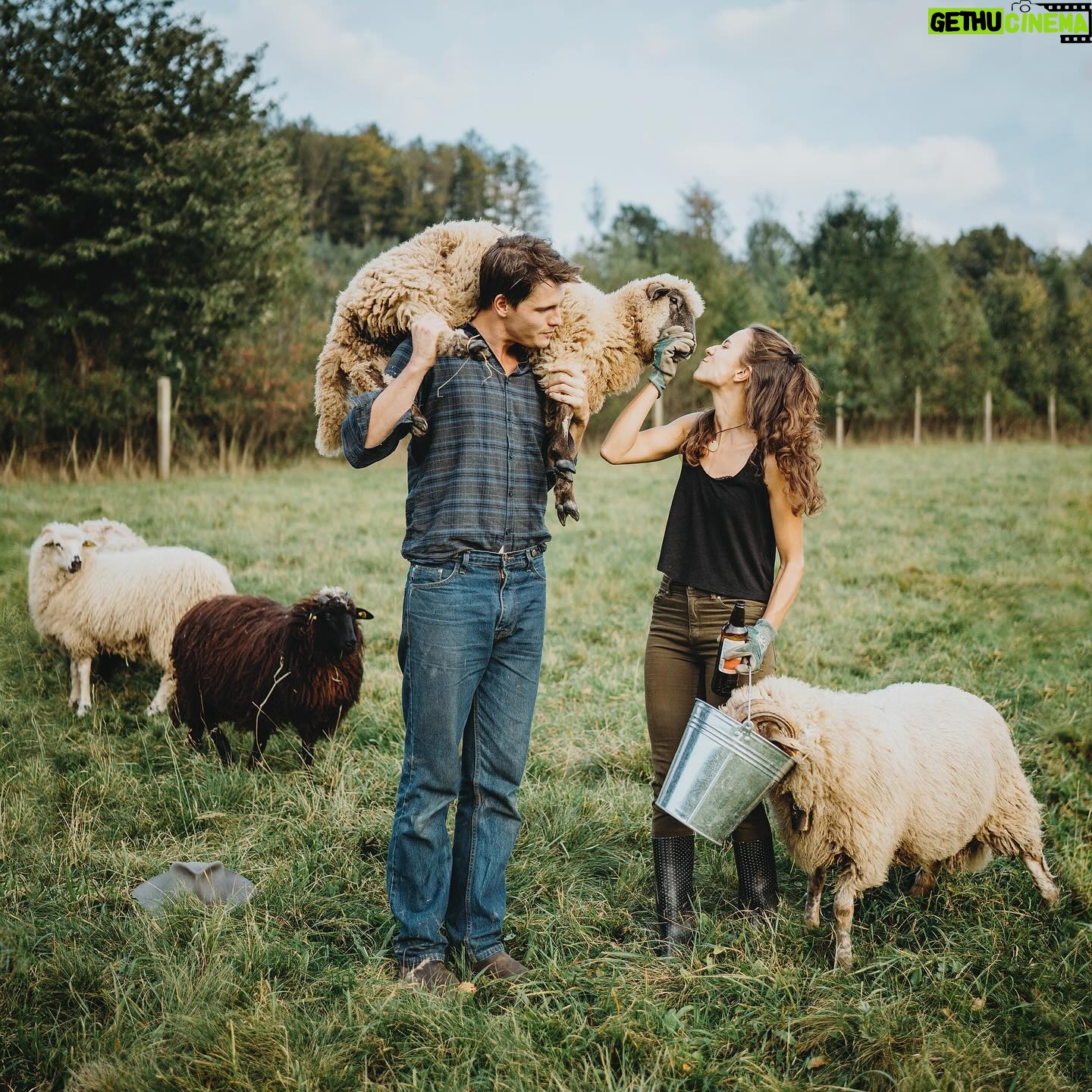 Bára Vávrová - 3 Likes - Never shared pictures from @farma_pod_holendry. Few snaps of a beautiful (yet sometimes also a bit rough) little world created by two cool people who I’m blessed to call friends.
#farming #jeseniky #czechia
