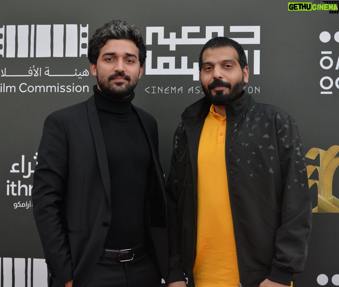 Baraa Alem - 3.8K Likes - الأصدقاء في #مهرجان_أفلام_السعودية ، هذا اللي يخلي مهرجاننا أقرب للعيد بالنسبة لي، نتجمّع، نشتغل، نلعب، نسهر وأكيد نشوف أفلاااام
My friends in @saudifilmfestival , that’s what makes it more of our version of Eid, we reunite, talk work, play, and of course watch alot of films.
📷 By @n9jy