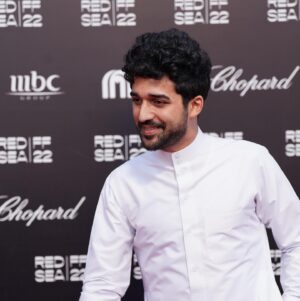 Baraa Alem Instagram - في أرجاء #مهرجان_البحر_الأحمر_السينمائي_الدولي، 
أفلام رهيبة وناس رهيبين وأوقات ممتعة ! 

صحيح في أشياء كثير كان ممكن تكون أفضل بس خلّونا نستوعب كنّا فين وصرنا فين! ما زلنا في بداية الرحلة، نقدر نجلس ونتكلّم بس ونقدر نقوم نساعد ونطوّر فعلاً. 
وأمّا الآن فكفاية سجاجيد حمراء وحفلات وفلاشات، جا الوقت اللي نعمل فيه سينما حقيقية 🎥. 

Around The @redseafilm Festival, many great films, many great people and so much Fun ! 

Yes there are also many things that could have been better, but let’s appreciate how far we came! The journey is just getting started, we can sit and talk and we can actually work to help.

Now enough of the red carpets and Afters and let’s actually roll it ! 

📷 by @eng.sugar95 
& Ammar Abd Rabo