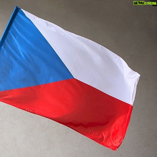 Barbora Fišerová - 10 Likes - 🇨🇿❤️💪🏒🏆🥇
Nejkrásnější vlajka na světě …
#ceskarepublika#cesko#czechrepublic#czech#domov#home