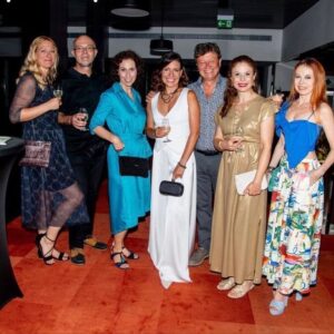 Barbora Fišerová Instagram - Italská party Natuzzi na Kviff…a skvělá partička …Dolce Víta .. Karlovy Vary…🥳
#kviff#kviff2024#karlovyvary#filmovyfestival#natuzziparty#lor#hotelthermal#partytime