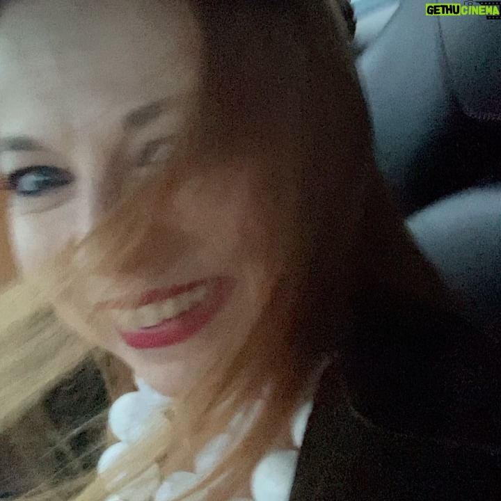 Barbora Fišerová - 15 Likes - To byla jízda … v červeném 🚘🏎️
#ferarri#mladoboleslavskyfilmovyfestival#mladaboleslav#tobylajizda#slavnostnizakonceni#rychlost#auta#vitrvevlasech