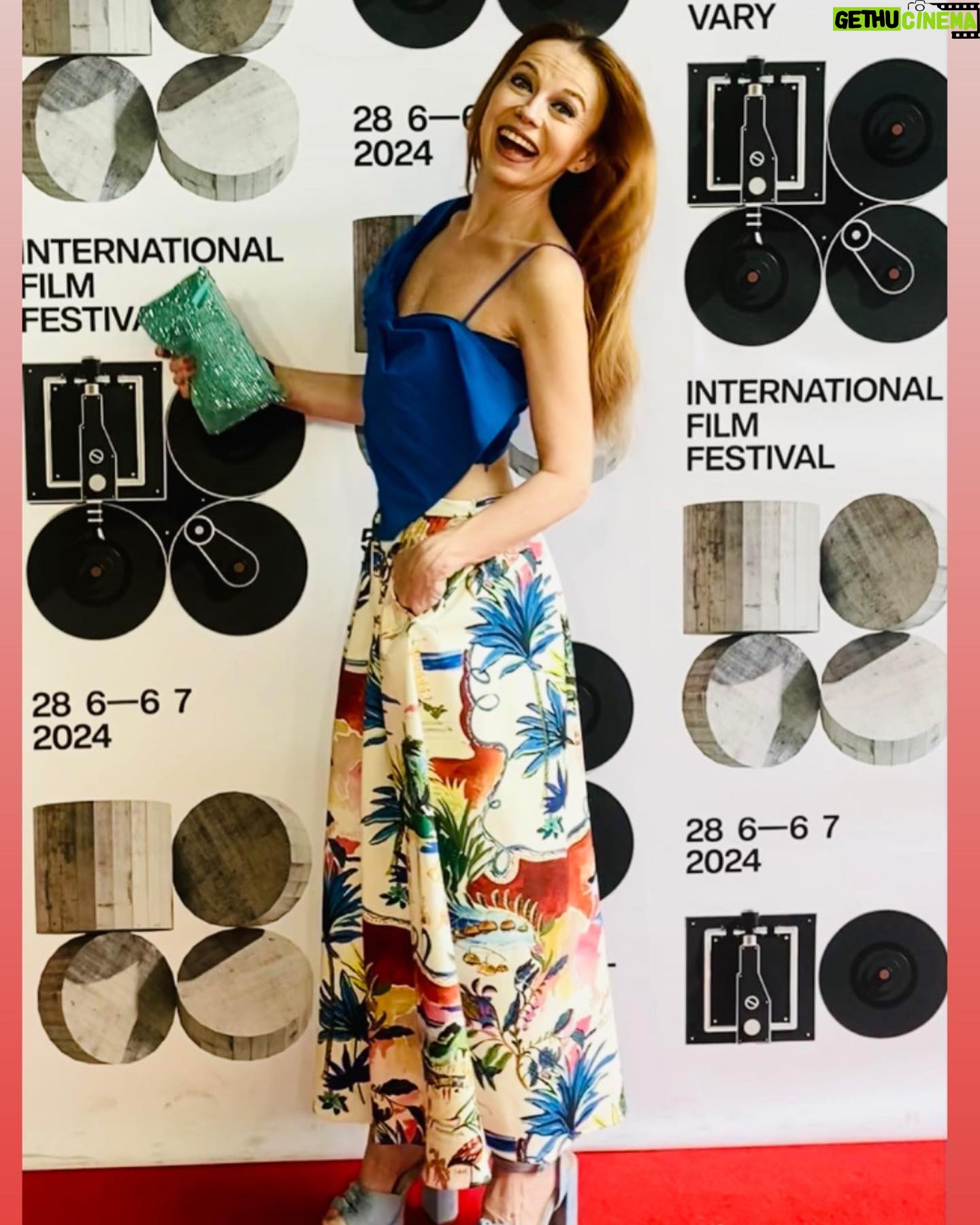 Barbora Fišerová - 31 Likes - První den na Kviff …na nejkrásnějším filmovém festivalu Karlovy Vary…58.ročník …ještě se vrátím 🎬☀️
#kviff#kviff2024#58.kviff#filmovyfestivalkarlovyvary#saryvary#karlovyvary#filmoveleto#lor#lornatuzziparty