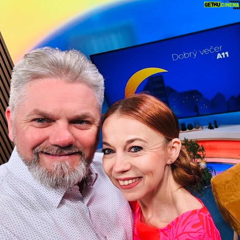 Barbora Fišerová - 10 Likes - Startujeme v 18h… Dobrý večer s A11…Pepa a já jsme připraveni 🎬💃🕺
@tva11oficialni