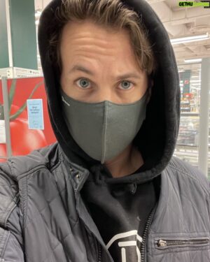 Bård Ylvisåker Instagram - Every day is @alanwalkermusic-day
