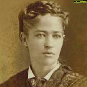 Bård Ylvisåker Instagram - Josephine Cochrane - inventor of the dishwasher. We salute you❤️ Imagine the last 3 days without this woman..