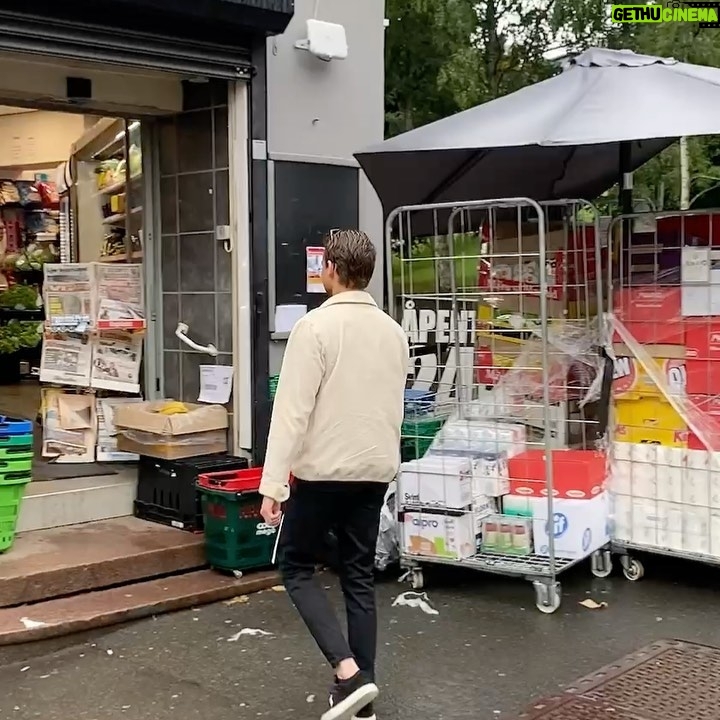 Bård Ylvisåker - 6.2K Likes - Met a guy yesterday at the store. We went driving. He filmed everything. Weird guy. @aleksmeso