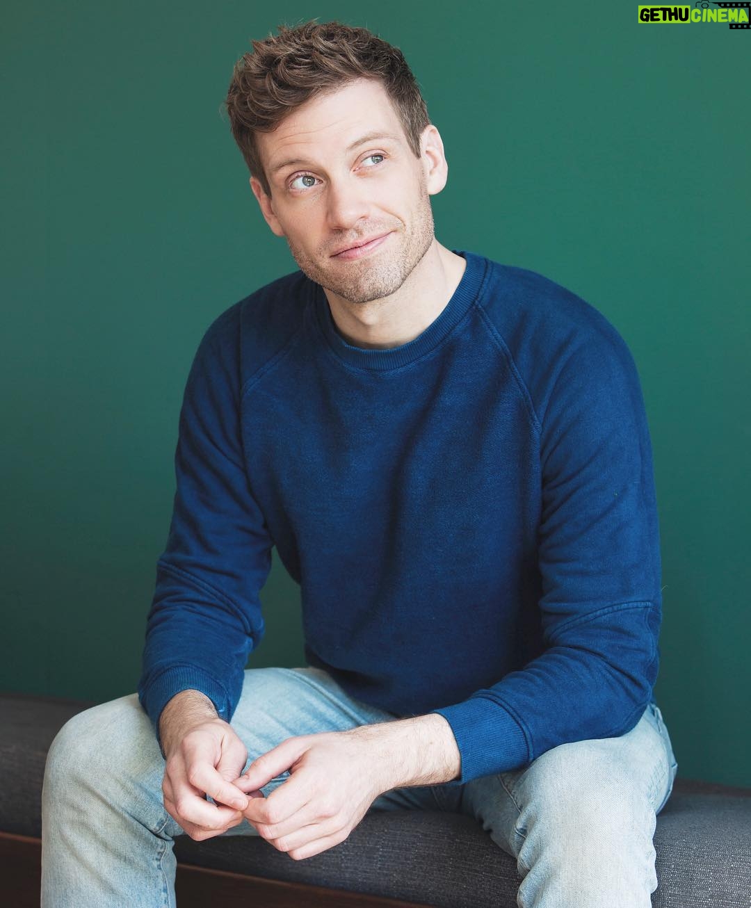 Barrett Foa - 6.6K Likes - 📸 @willbranske