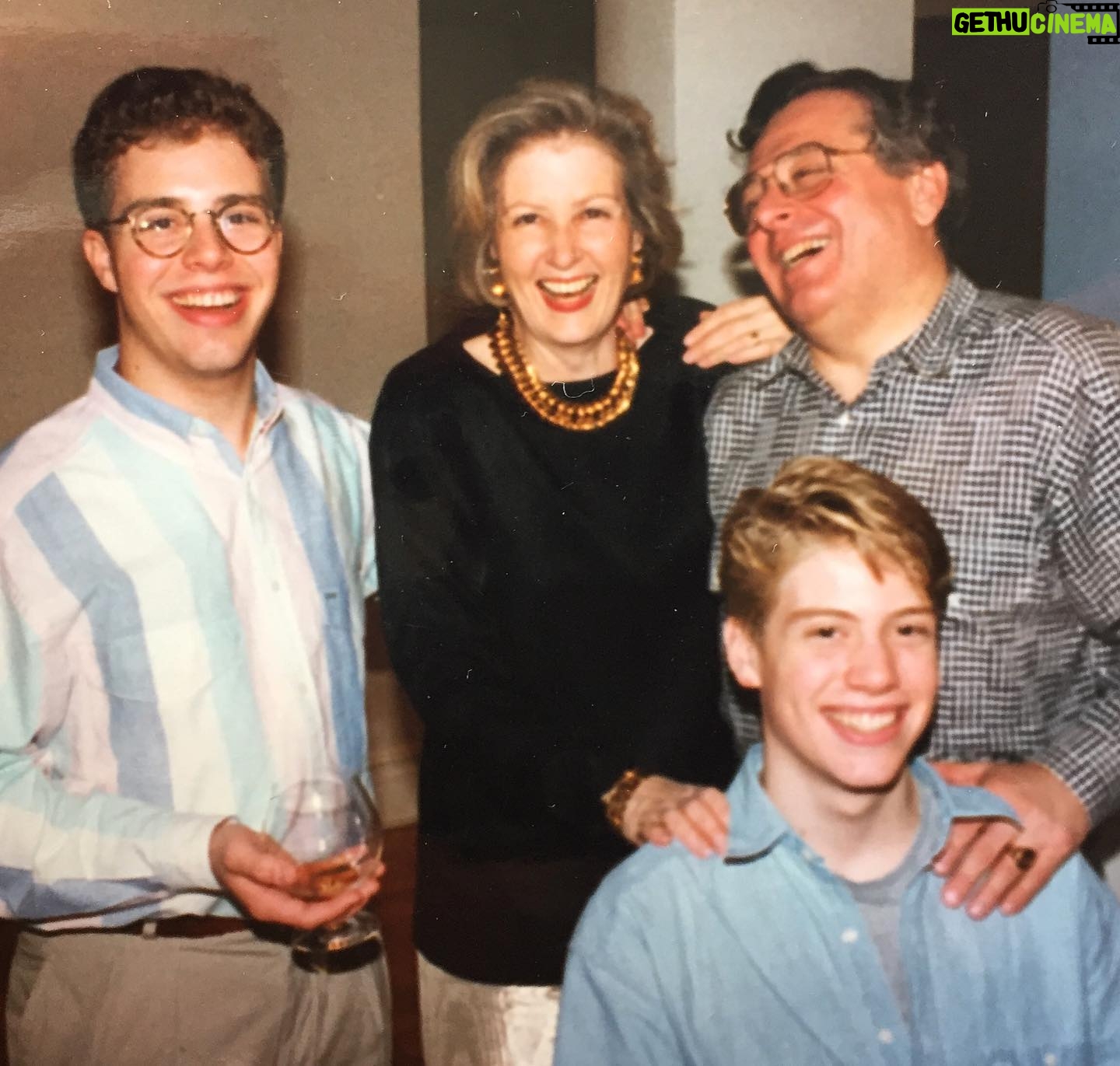 Barrett Foa - 6.8K Likes - Loving this rare candid 90s Foa moment. Happy Father’s Day, Dad. I miss her, too.
