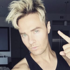 Bart Baker Instagram - GOT MY HAIR CUT 😵