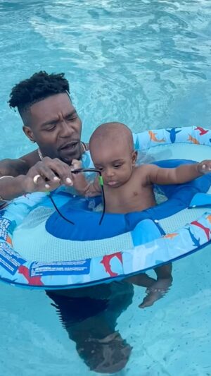 Barton Fitzpatrick Instagram - I waited a long time to be a father ❤️💪🏾🙏🏾

Happiest of the happiest FATHER’S DAY to US ALL 🌎