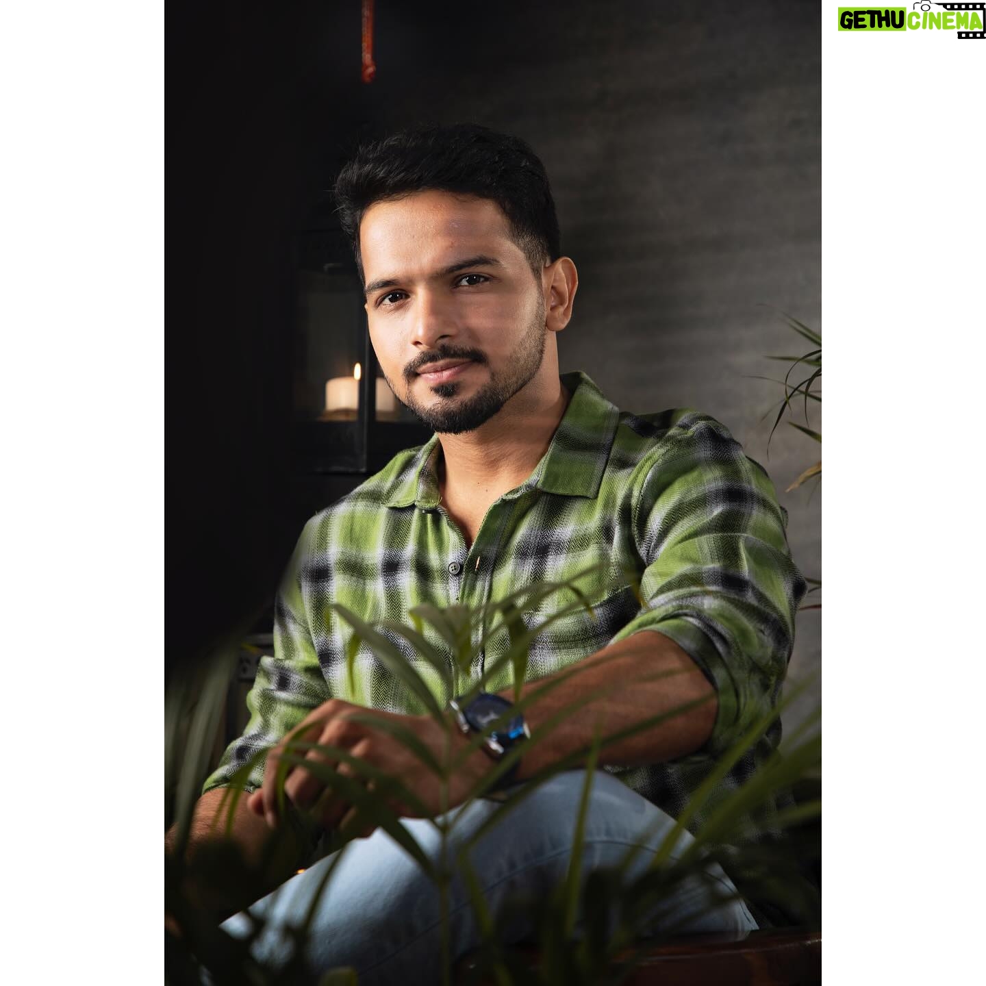 Basant Bhatt - 30.2K Likes - Just love these clicks 😋 by, @conquerphotographystudio