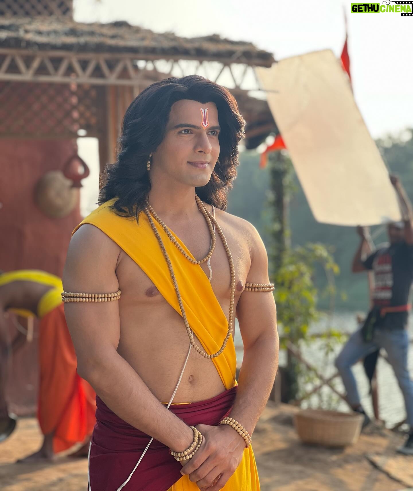 Basant Bhatt - 103.4K Likes - Ram Siya Ram 🙏
Come join me on this beautiful journey of “Shreemad Ramayan”
Where some of the most talented people have come together to bring this epic story of Ramayan for you all to relive with us ✨
@thakursumitofficial @amolsurve1 @loknath.pandey @kamalmonga_ @sid_tewatiya @sktorigins @rahultewary @sonytvofficial @swastikproductions @shibapriya__sen_sational