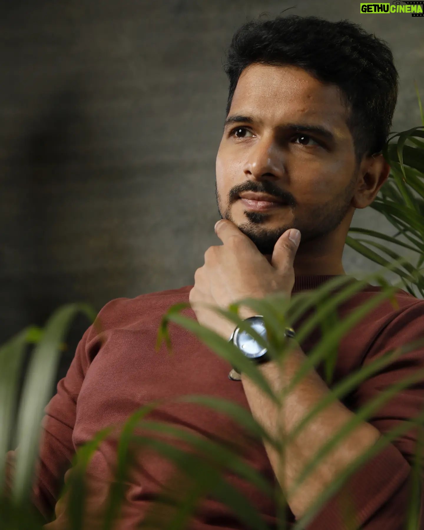 Basant Bhatt - 30.2K Likes - Gentleman ❤️🔥@kingbasantbhatt
Down to earth, energetic,humble and creative, having @kingbasantbhatt at studio is a privilege. . 🔥
#photography @conquerphotographystudio
#basantbhatt #rk