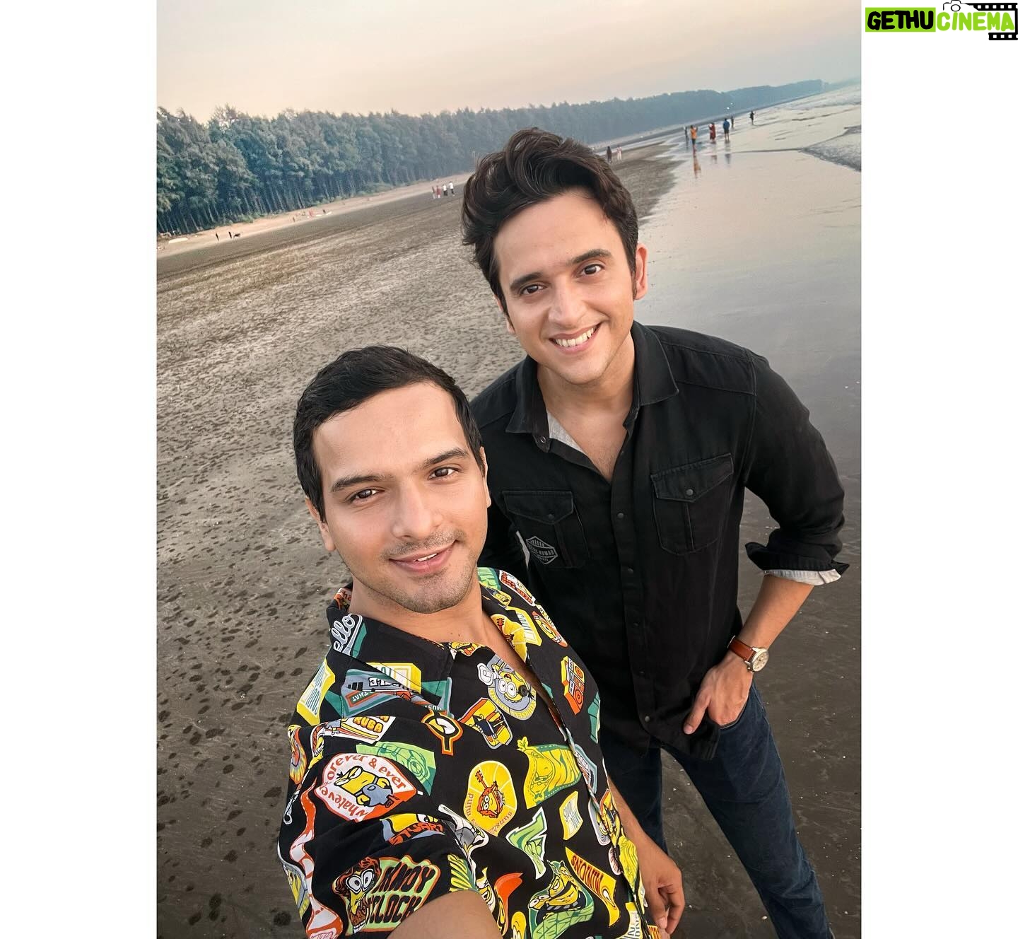 Basant Bhatt - 39.7K Likes -