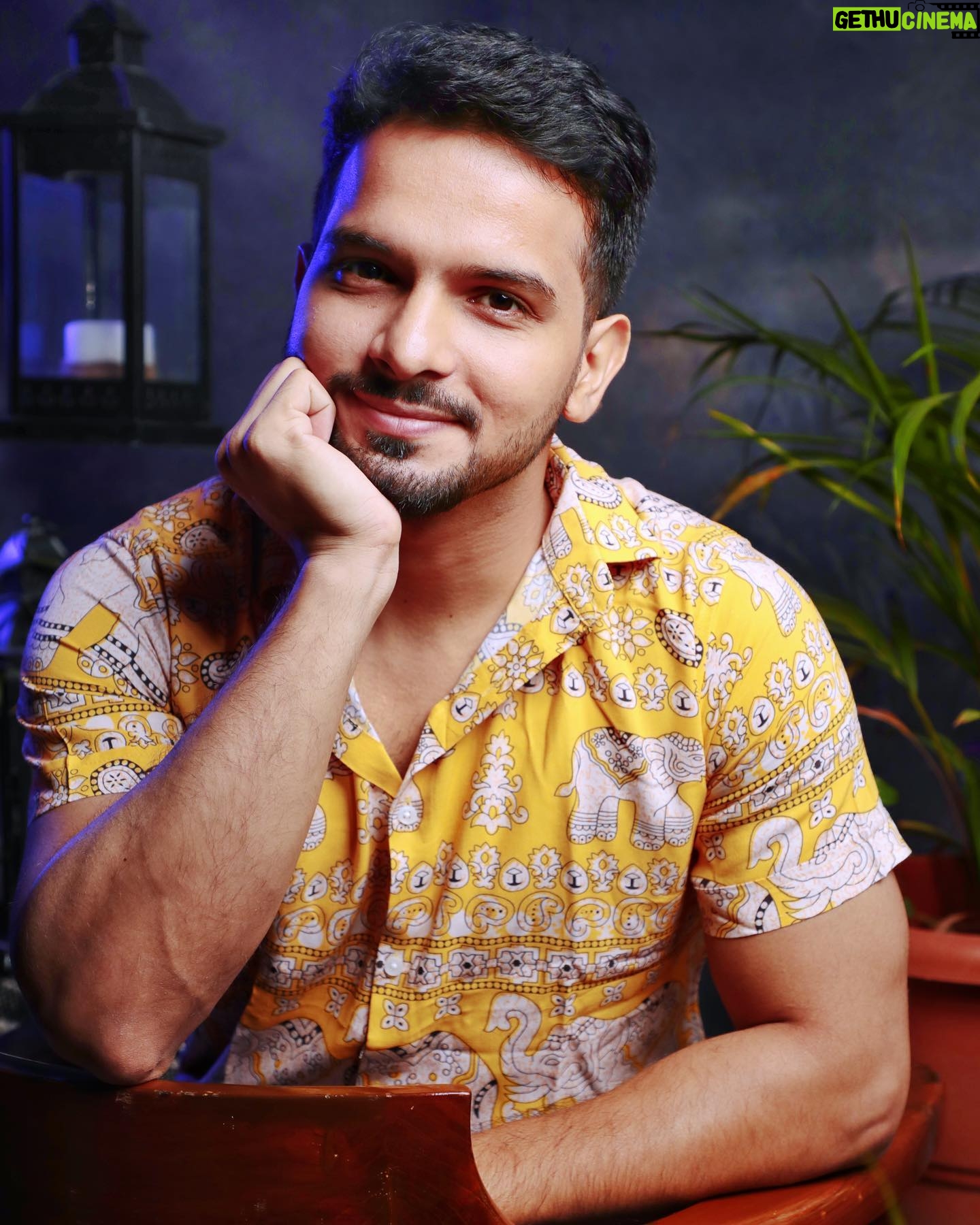 Basant Bhatt - 39.1K Likes - Different light different looks just like different life different way of living ✨
