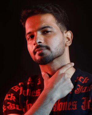 Basant Bhatt Instagram - Just a reminder - Be kind 🙏🏻
Clicked by @conquerphotographystudio